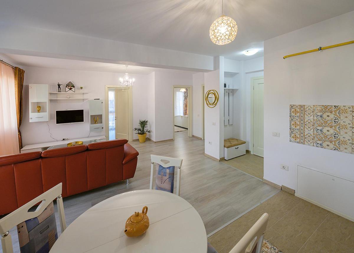 Apartament Laur Gura Humorului Exterior foto