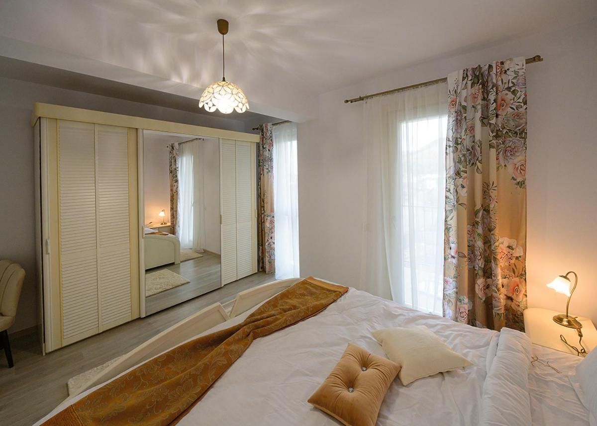 Apartament Laur Gura Humorului Exterior foto