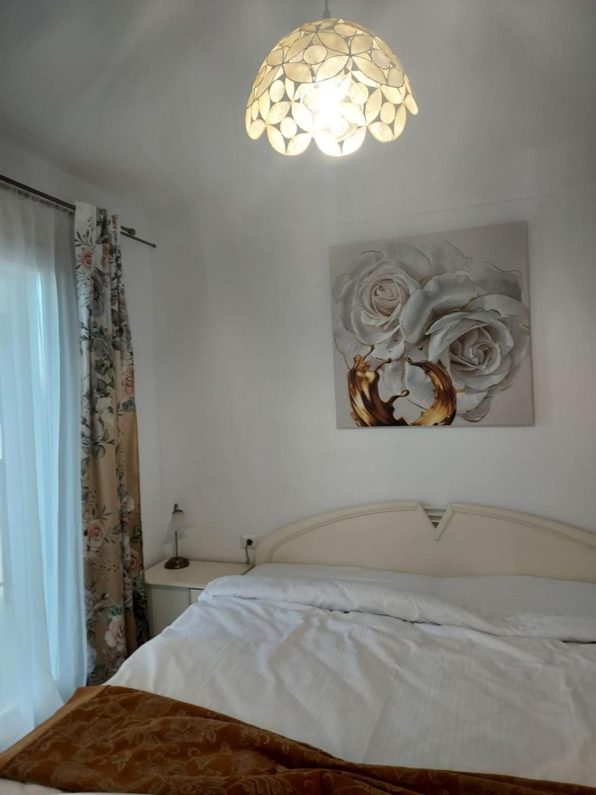 Apartament Laur Gura Humorului Exterior foto